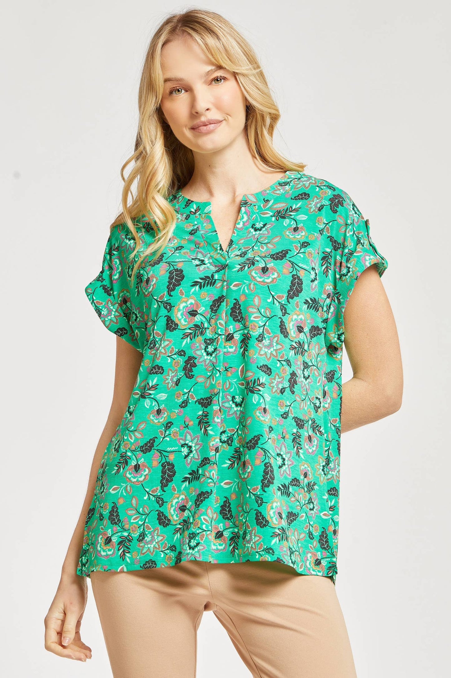 Lizzy Dolman Short Sleeve Wrinkle Free - Kelly Green