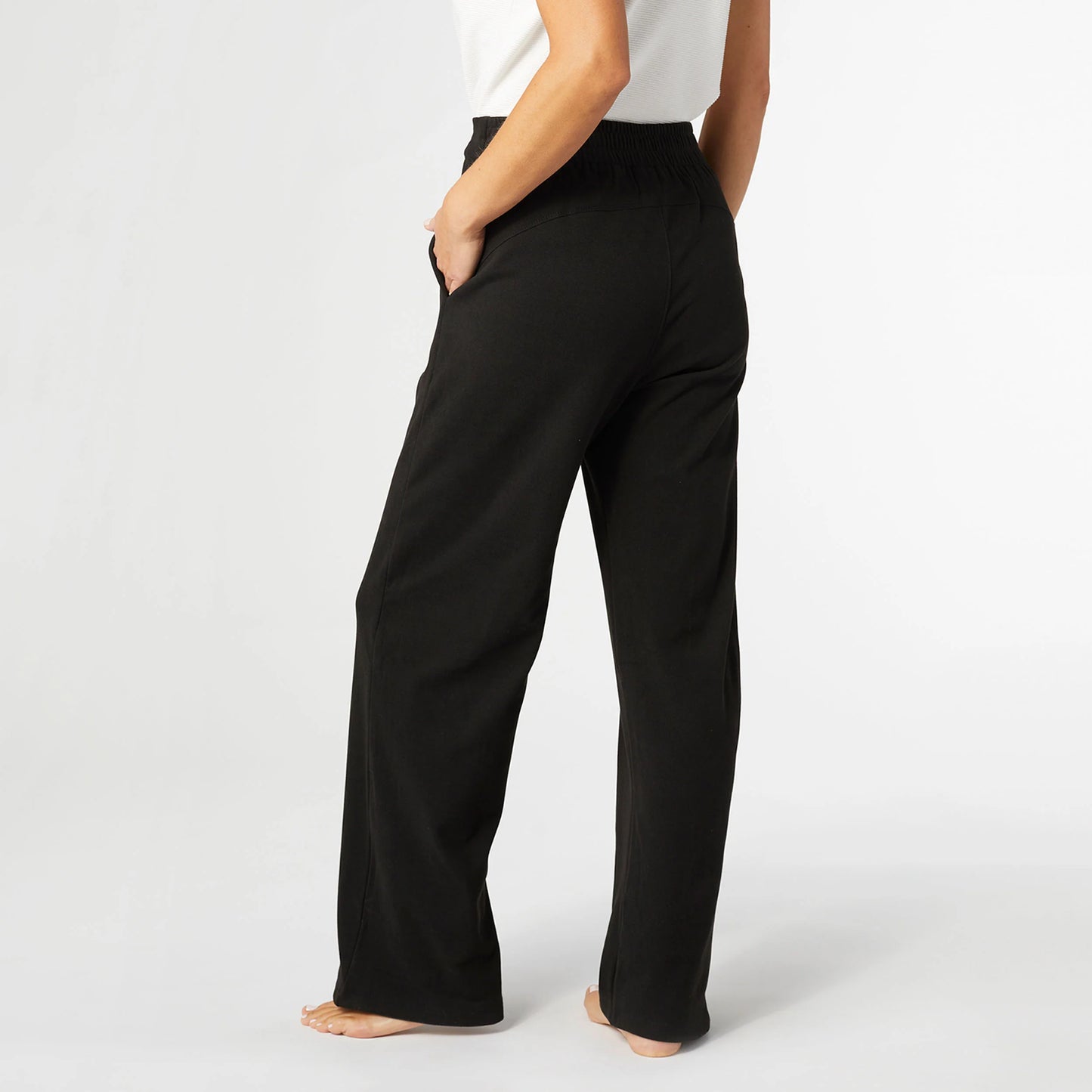 Smooth Wide Leg Pant
