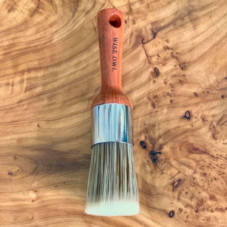 Wise Owl Premium Brush- Round Series