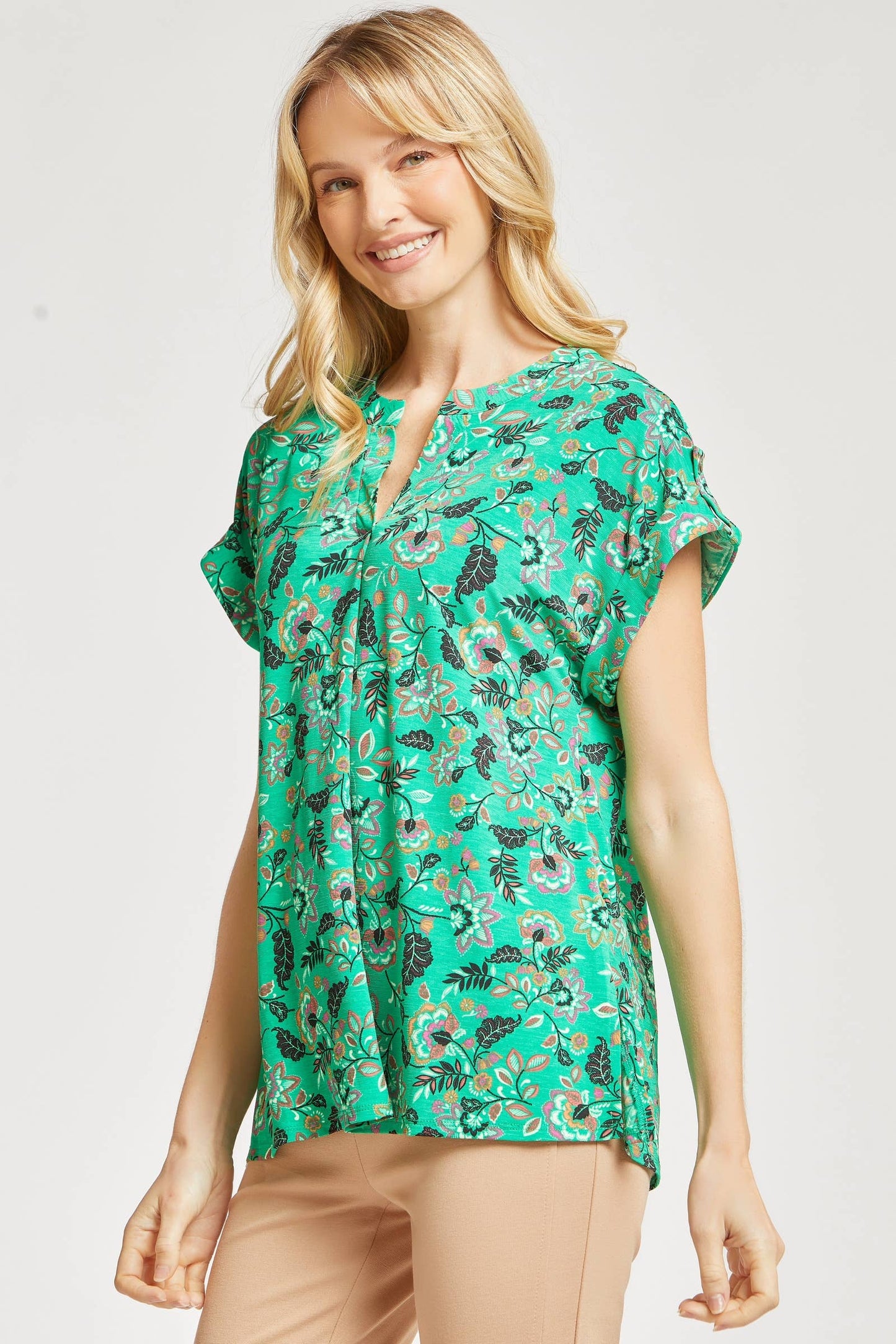 Lizzy Dolman Short Sleeve Wrinkle Free - Kelly Green