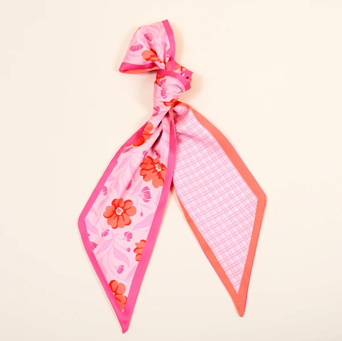 The Darling Effect: Twirl & Tie Scarf