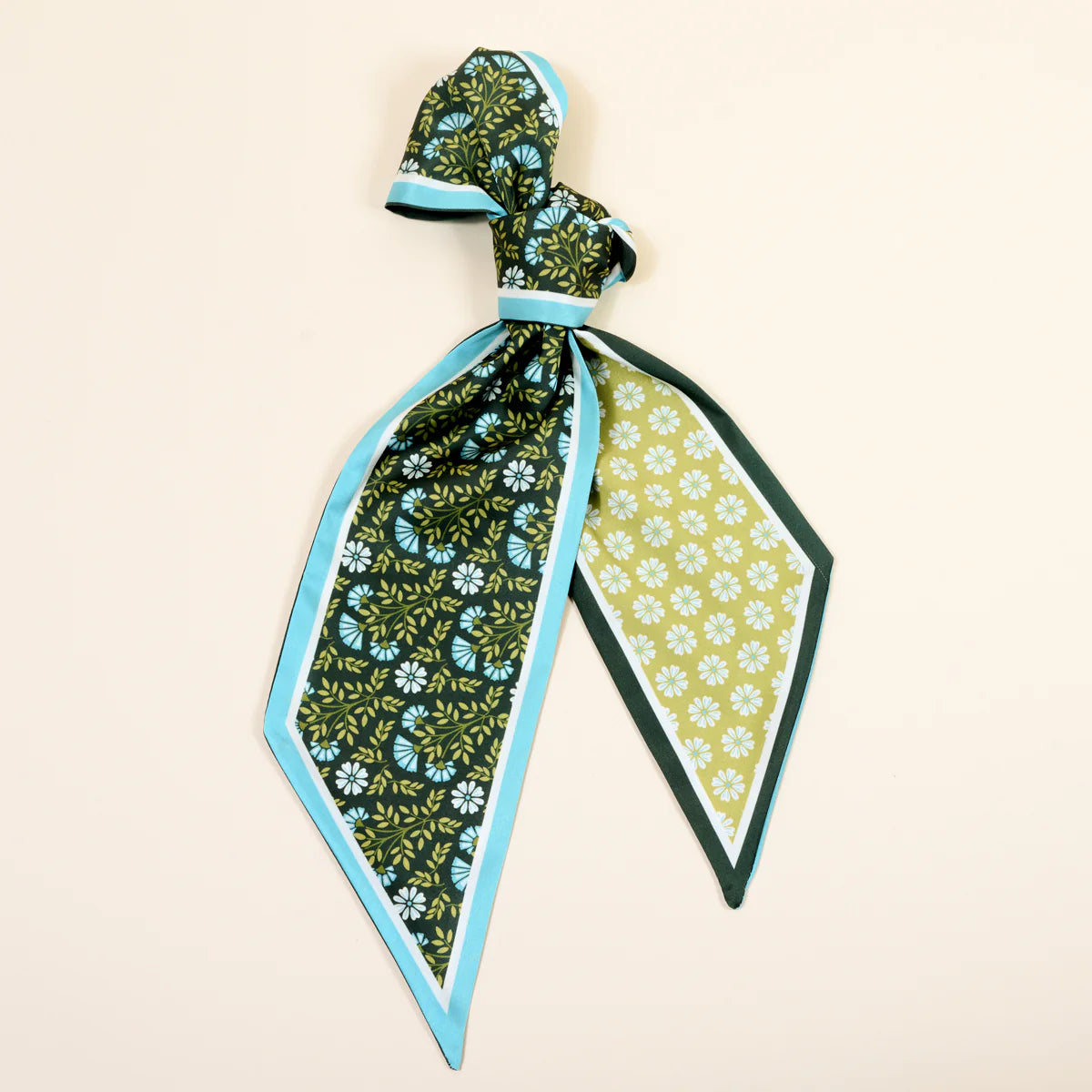 The Darling Effect: Twirl & Tie Scarf