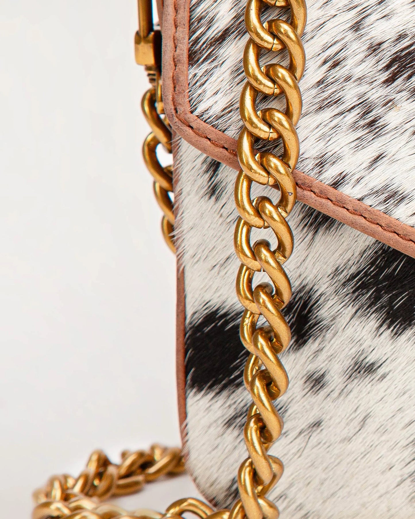Loyal West Luxury Handbags: On the Go Mini Chain Bag