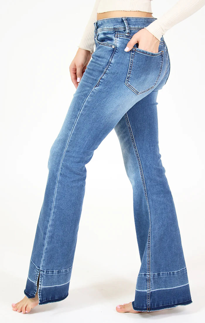 Grace LA Easy Fit Mid- Rise Denim Flare Jeans - Medium Wash